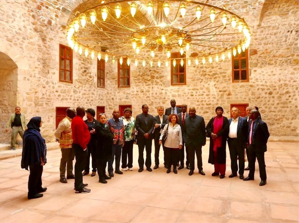 Afrika ülkelerinin büyükelçileri Tokat\'ta tarihi mekanları gezdi