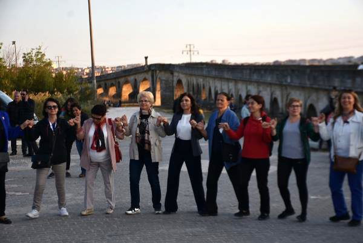 Ergene nehri\'ndeki kirliliğe dikkat çekmek için yürüdüler