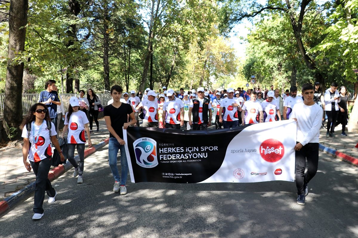 Karabük\'te "Beraber Yürüyelim" etkinliği