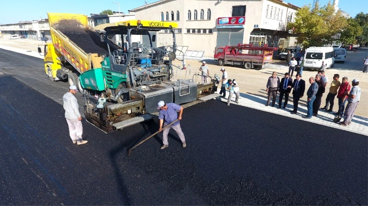 Karatay Belediyesi asfalt çalışmalarını sürdürüyor