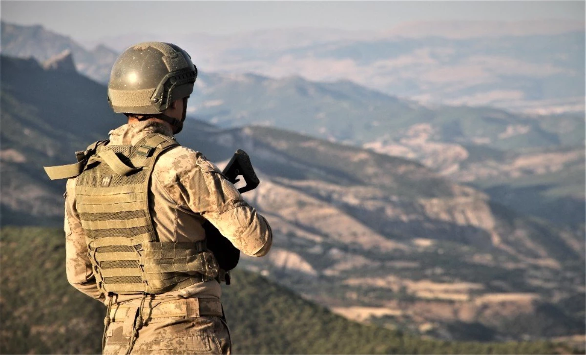 Tunceli teröristlere mezar oldu, kaçmaya çalışanlar da yakalandı