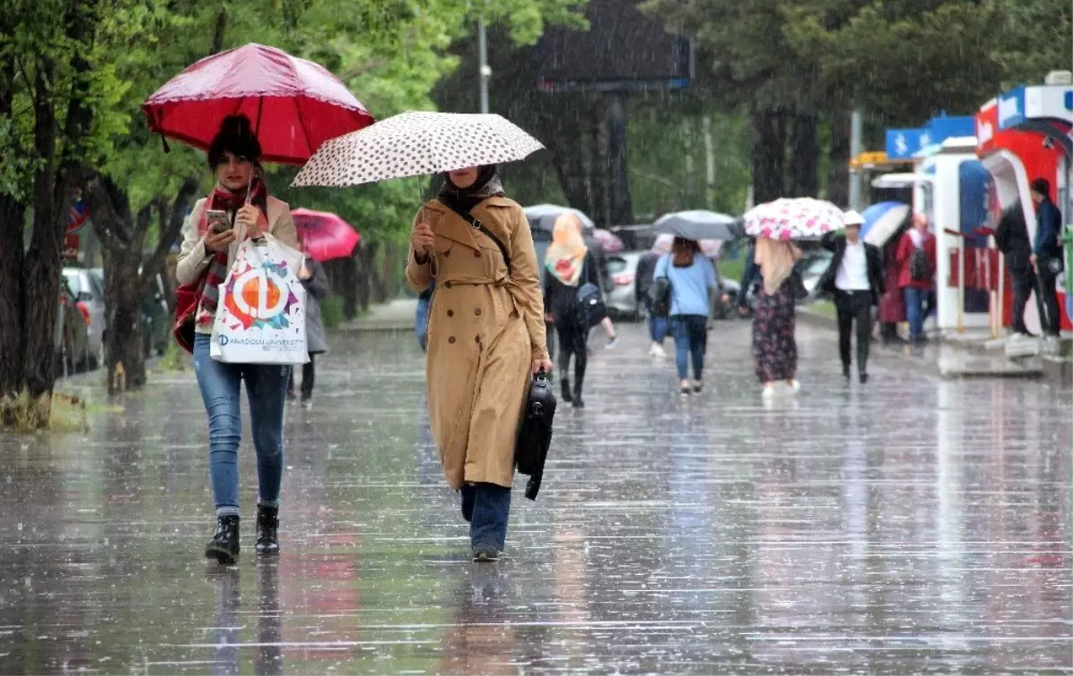 Yüksek kesimlere karın düştüğü Doğu\'da hava sıcaklığı düştü