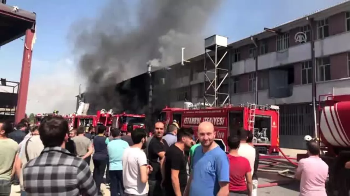 Başakşehir\'de fabrika yangını