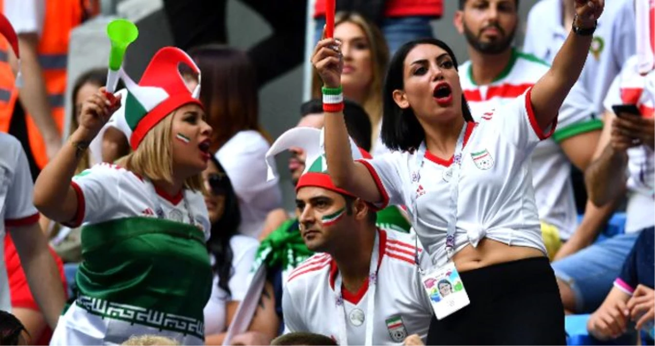 FIFA resmen açıkladı! İran\'da 40 yıllık yasak sona erdi, kadınlar statlarda maç izleyecek