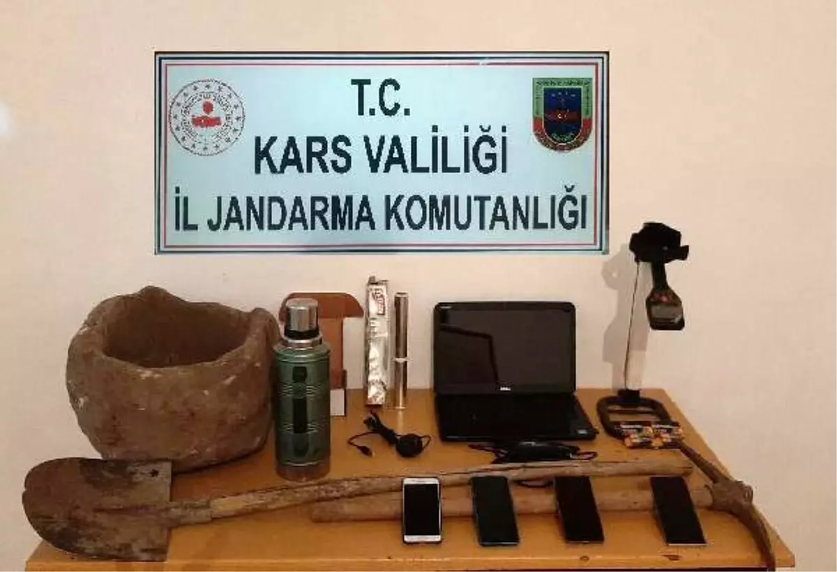 Kars\'ta kaçak kazı yapan 7 kişiye suç üstü