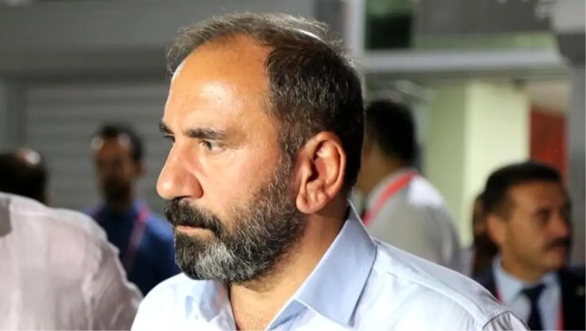 Mecnun Otyakmaz: "İdeal Sivasspor\'un puan kaybetmeyeceğini düşünüyorum"