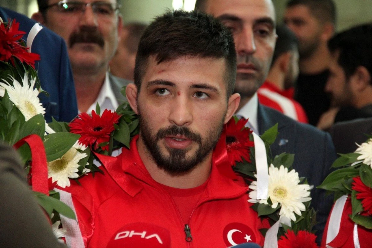 Süleyman Atlı: "Dünya Şampiyonası diğer şampiyonalara göre biraz daha zordu"