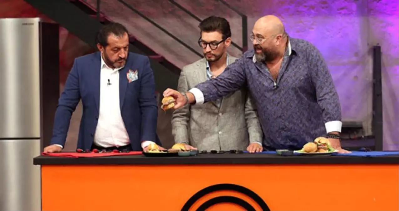 MasterChef jüri üyeleri, iki takımın yemeğini beğenmeyince yarışmacılara ödül vermedi