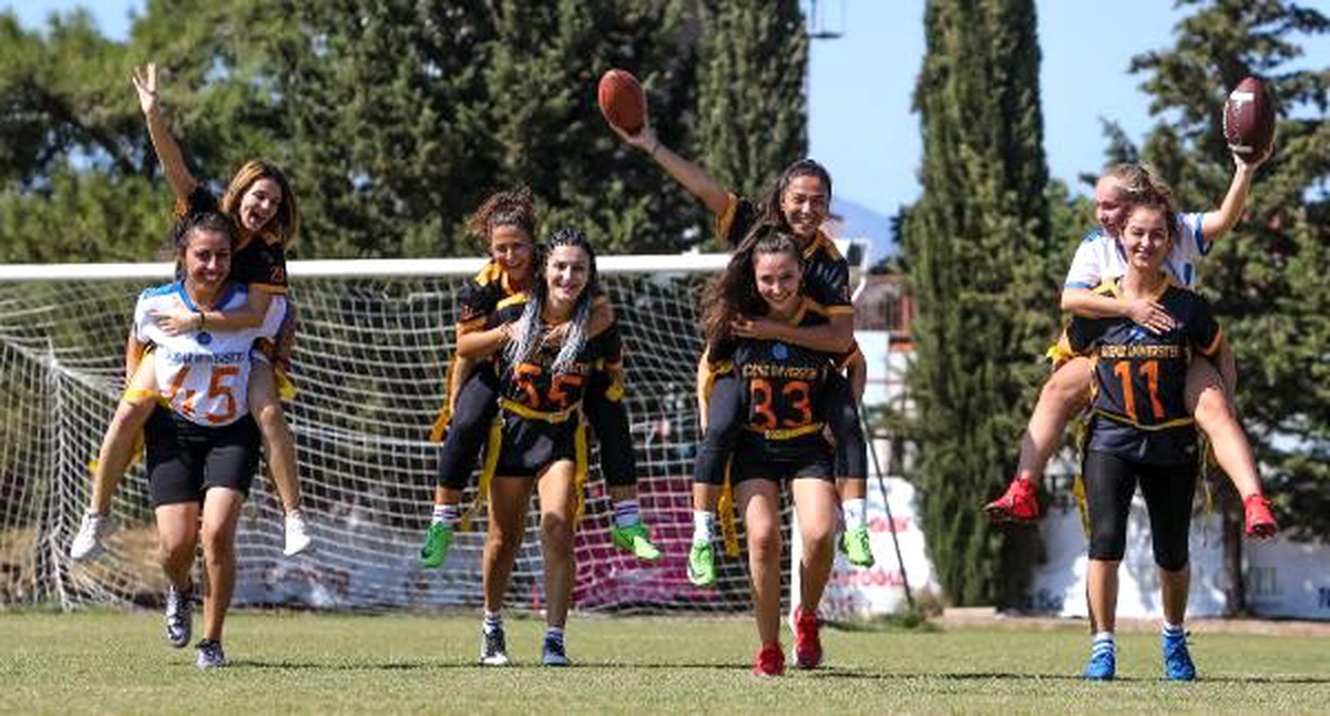 Aü flag futbol takımı lige hazırlanıyor