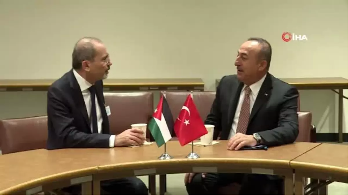 Bakan Çavuşoğlu, Ürdün Dışişleri Bakanı Safadi ile görüştü