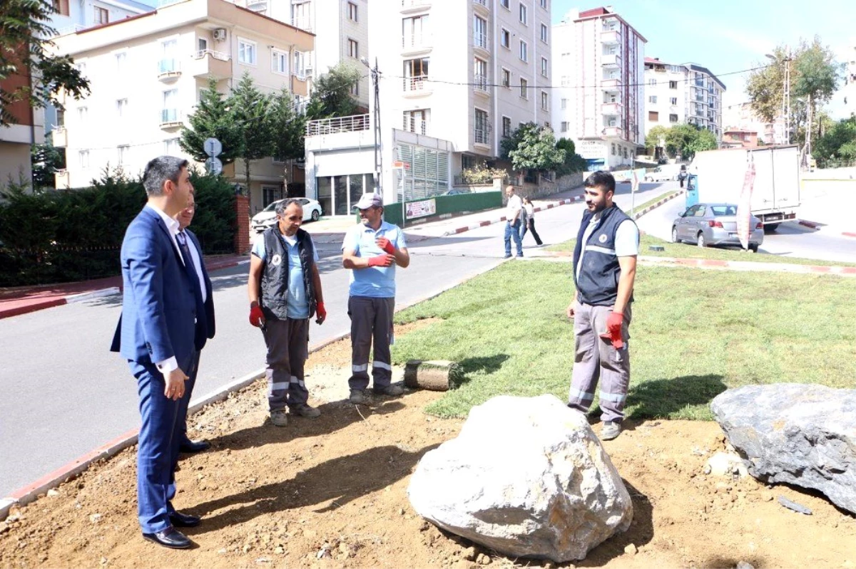 Başkan Gökhan Yüksel çalışmaları yerinde inceliyor