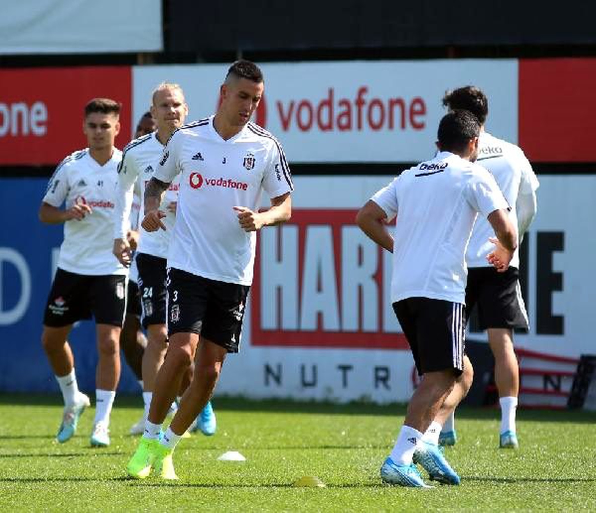 Beşiktaş\'ta trabzonspor maçı hazırlıkları başladı