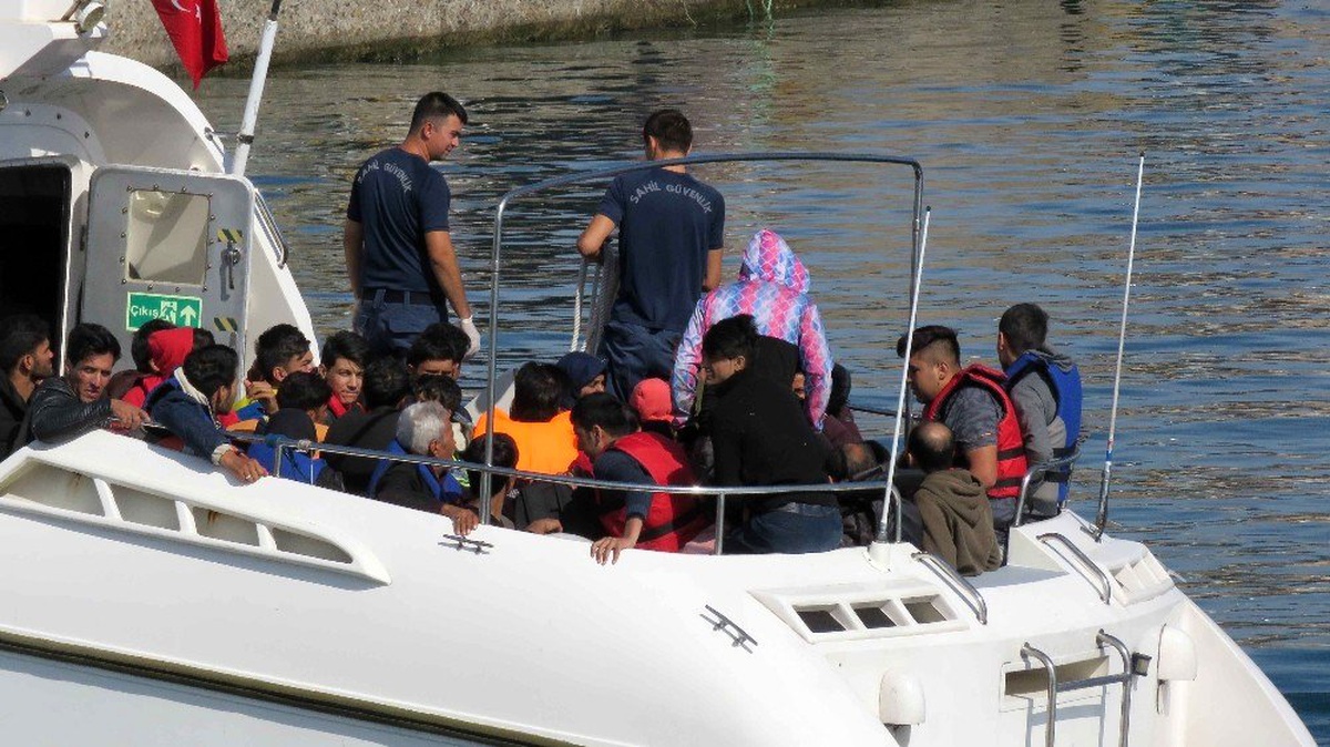 Çanakkale\'de 92 düzensiz göçmen yakalandı