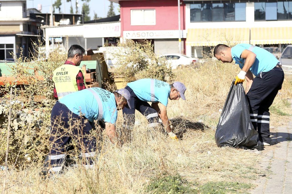 Efeler Belediyesi\'nden sanayi sitesinde temizlik seferberliği
