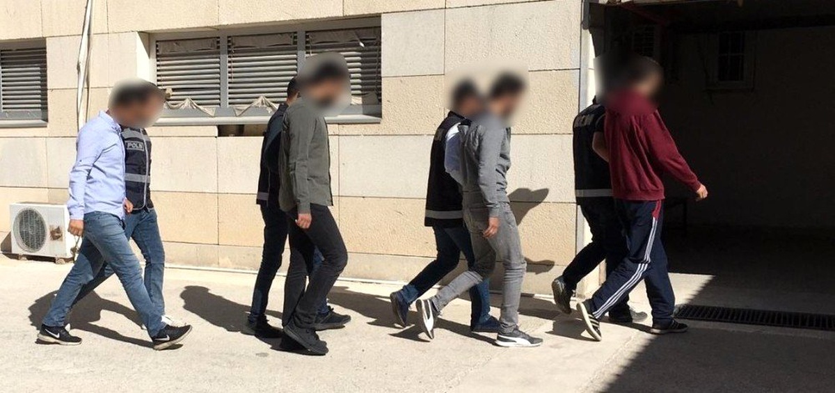 Erzincan\'da FETÖ operasyonu: 5 gözaltı