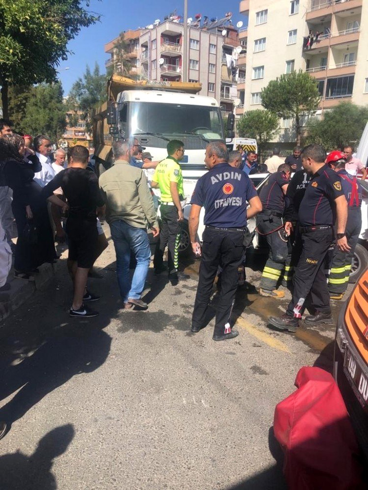 Hurdacı, mahalleyi savaş alanına çevirdi