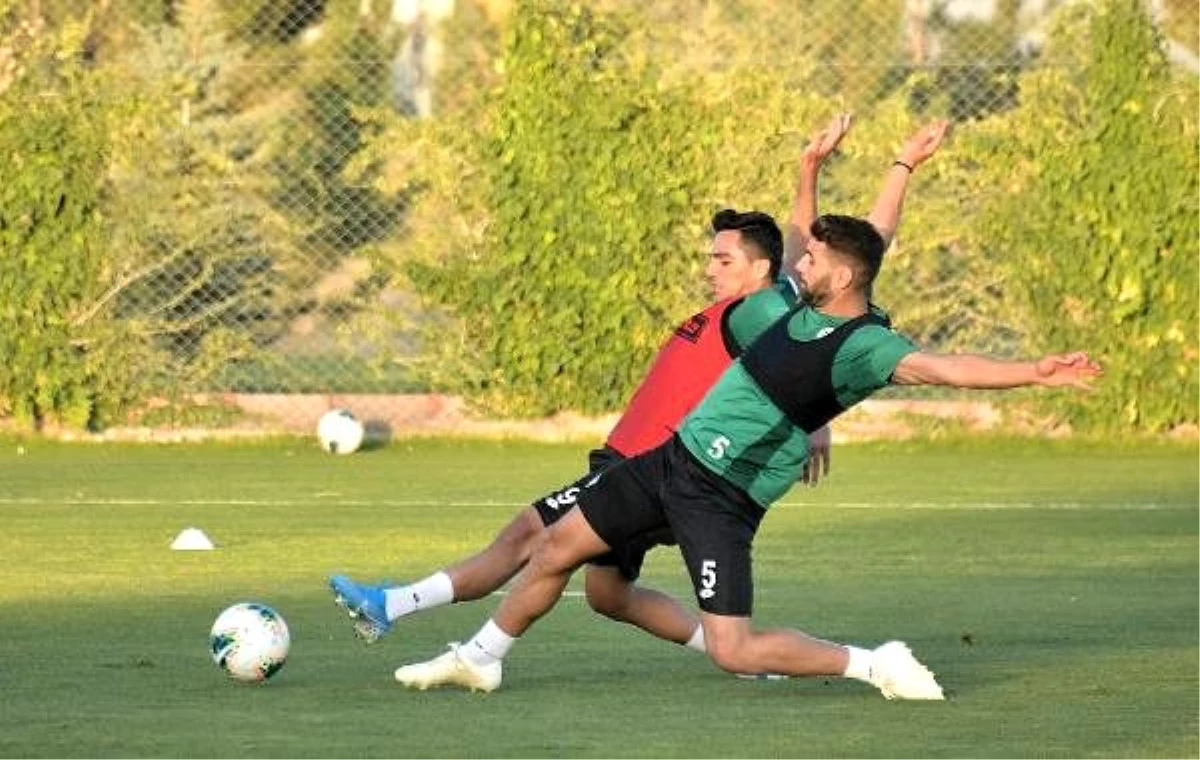 Konyaspor\'da kayserispor maçı hazırlıkları devam etti