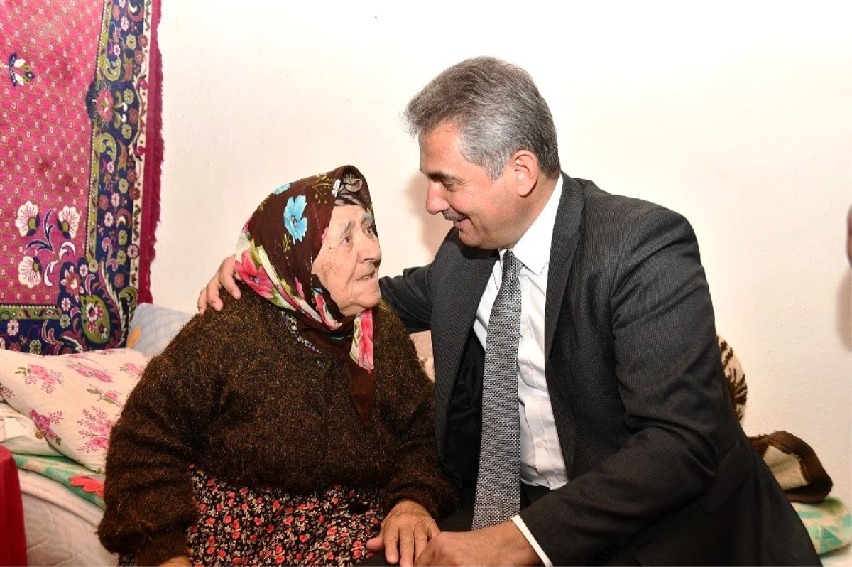 Mamak Belediye Başkanı Köse\'den Mamaklılara ev ziyareti