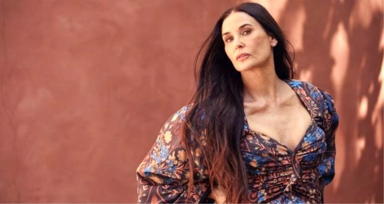 Oyuncu Demi Moore\'dan korkunç itiraf: Annem 15 yaşımda uğradığım cinsel istismara göz yumdu