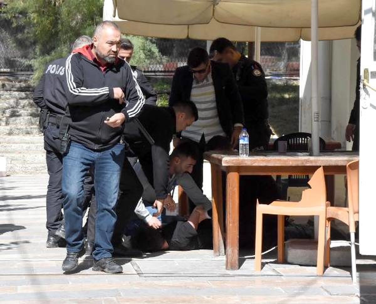 Sağlık merkezinde görevlilere saldırdı, biber gazı ile müdahale edildi