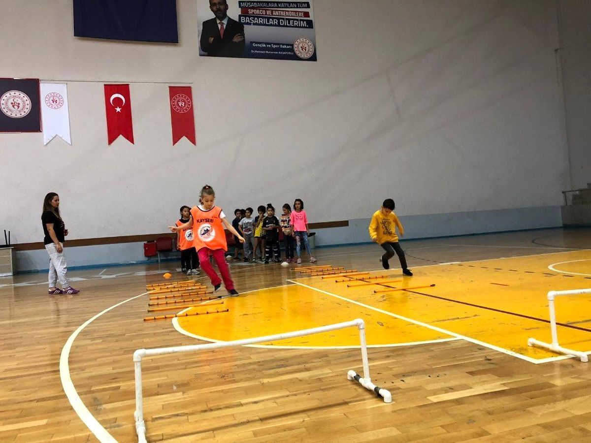 Yetenek taraması eğitimleri Talas\'ta başladı
