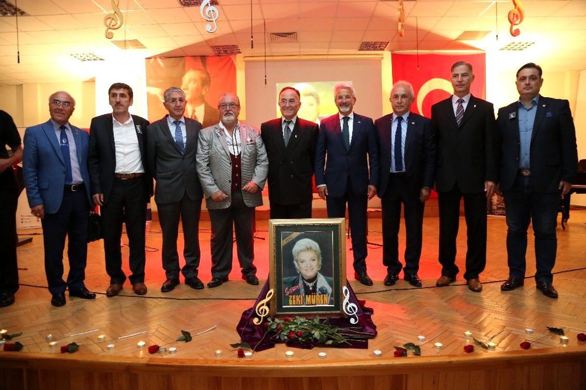 Başkan Erdem: Bursa Zeki Müren\'e hak ettiği vefayı göstermedi