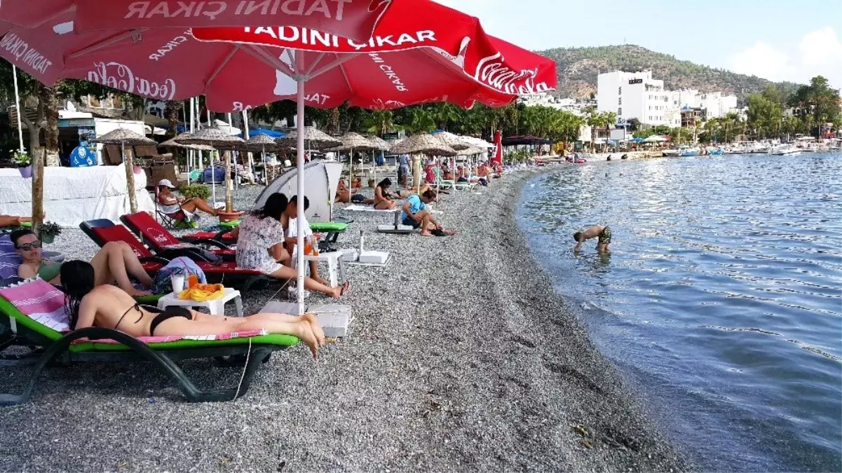 Bodrum\'da yağmur sonrası deniz keyfi