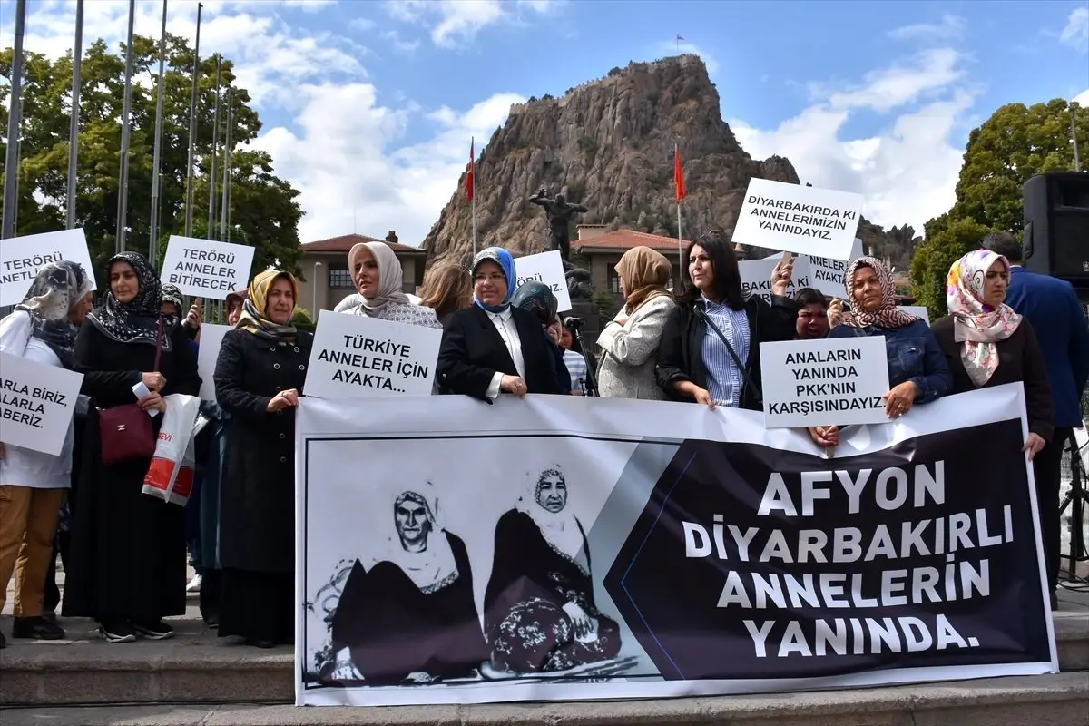 Diyarbakır annelerine kadın desteği