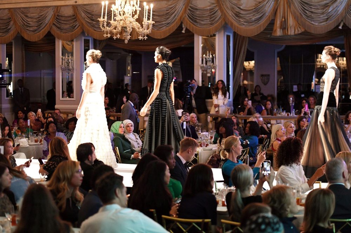Emine Erdoğan, New York\'ta Fashion Design defilesini izledi
