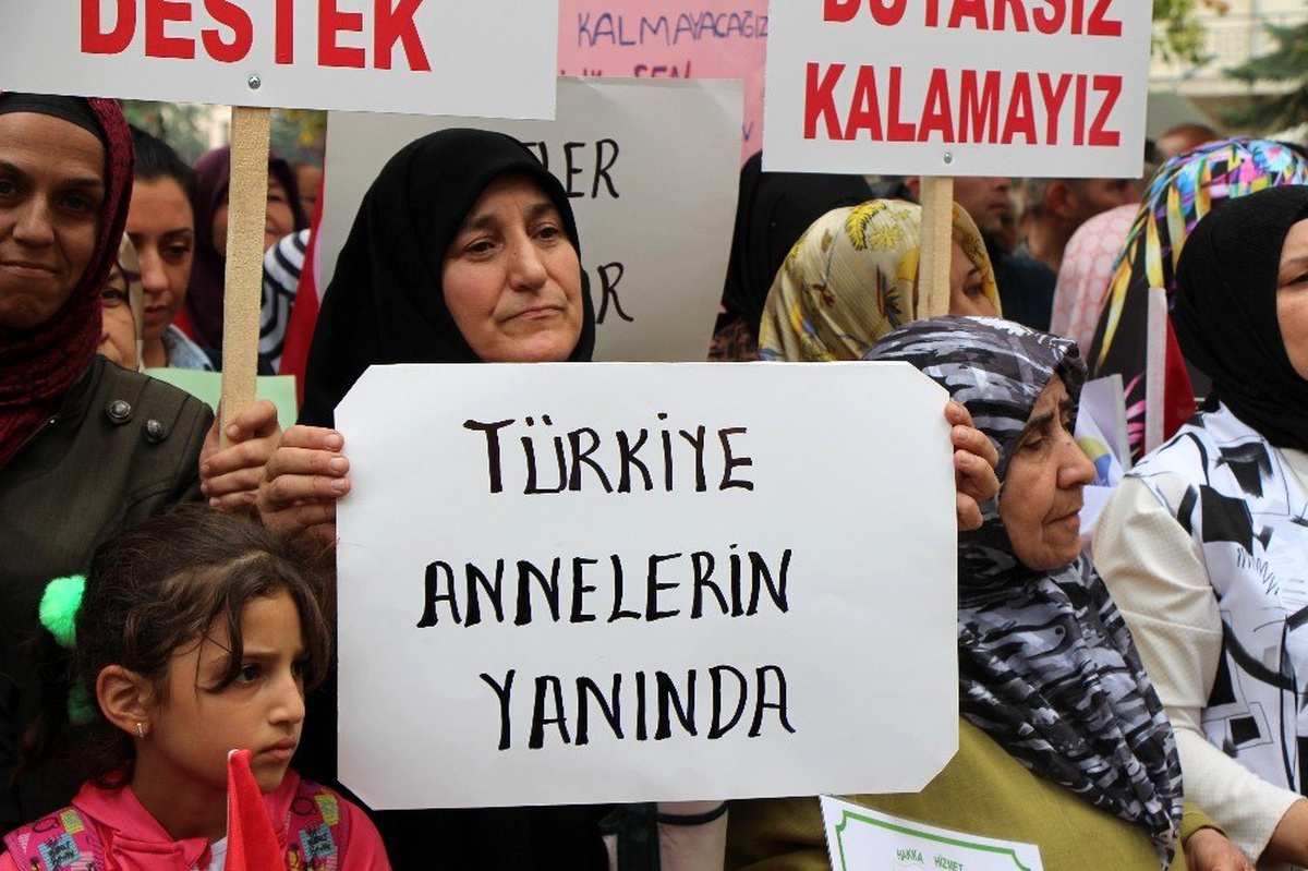 Eskişehir\'den Diyarbakır annelerine destek
