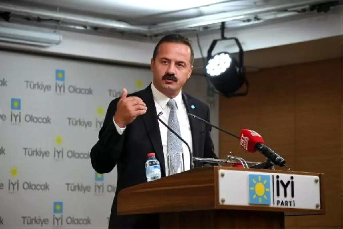 \'İyi parti, verdiği demokrasi mücadelesiyle dimdik ayakta\'