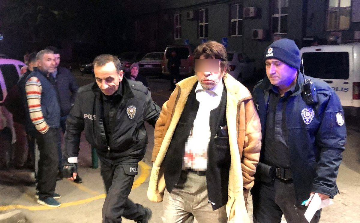 Kızını bıçaklayan babanın akli dengesi araştırılacak