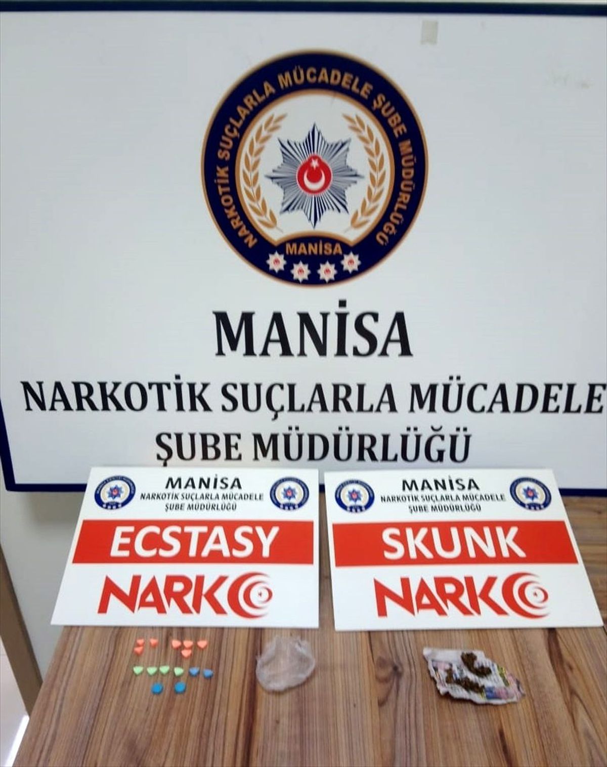 Manisa\'da uyuşturucu operasyonu