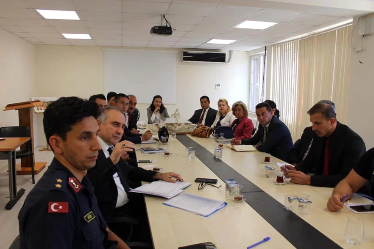 Safranbolu\'da İlçe İdare Şube Başkanları Toplantısı