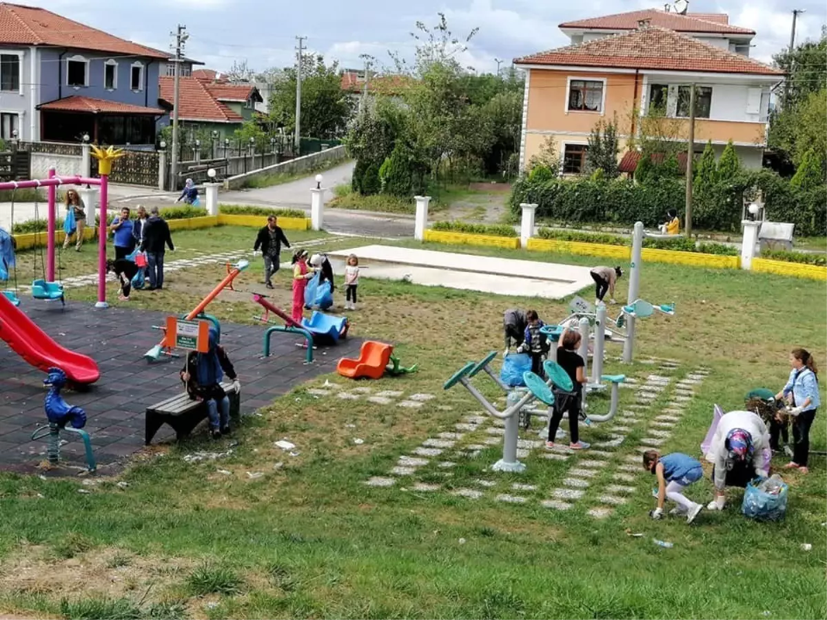 Sapanca Kent Konseyi Kadın Meclisi\'nden iki anlamlı etkinlik