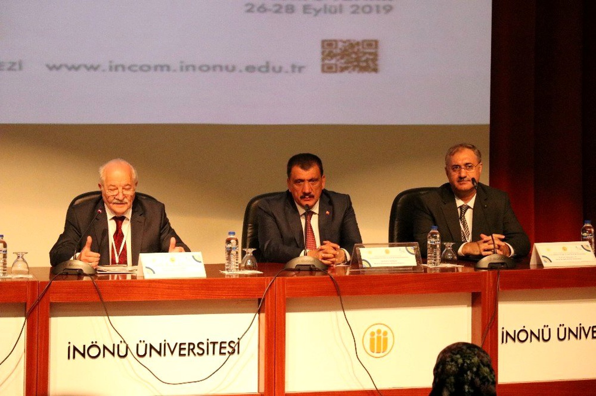 1. Uluslararası İletişim ve Yönetim Bilimleri Kongresi Malatya\'da başladı