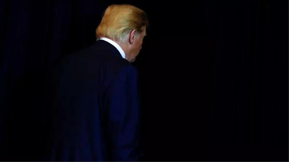 ABD\'de Trump\'ın azil süreci: İstihbarat şefi Kongre\'de ifade verecek