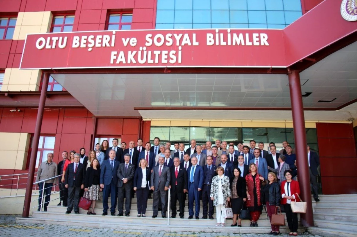 Atatürk Üniversitesi Senato toplantısı Oltu\'da yapıldı