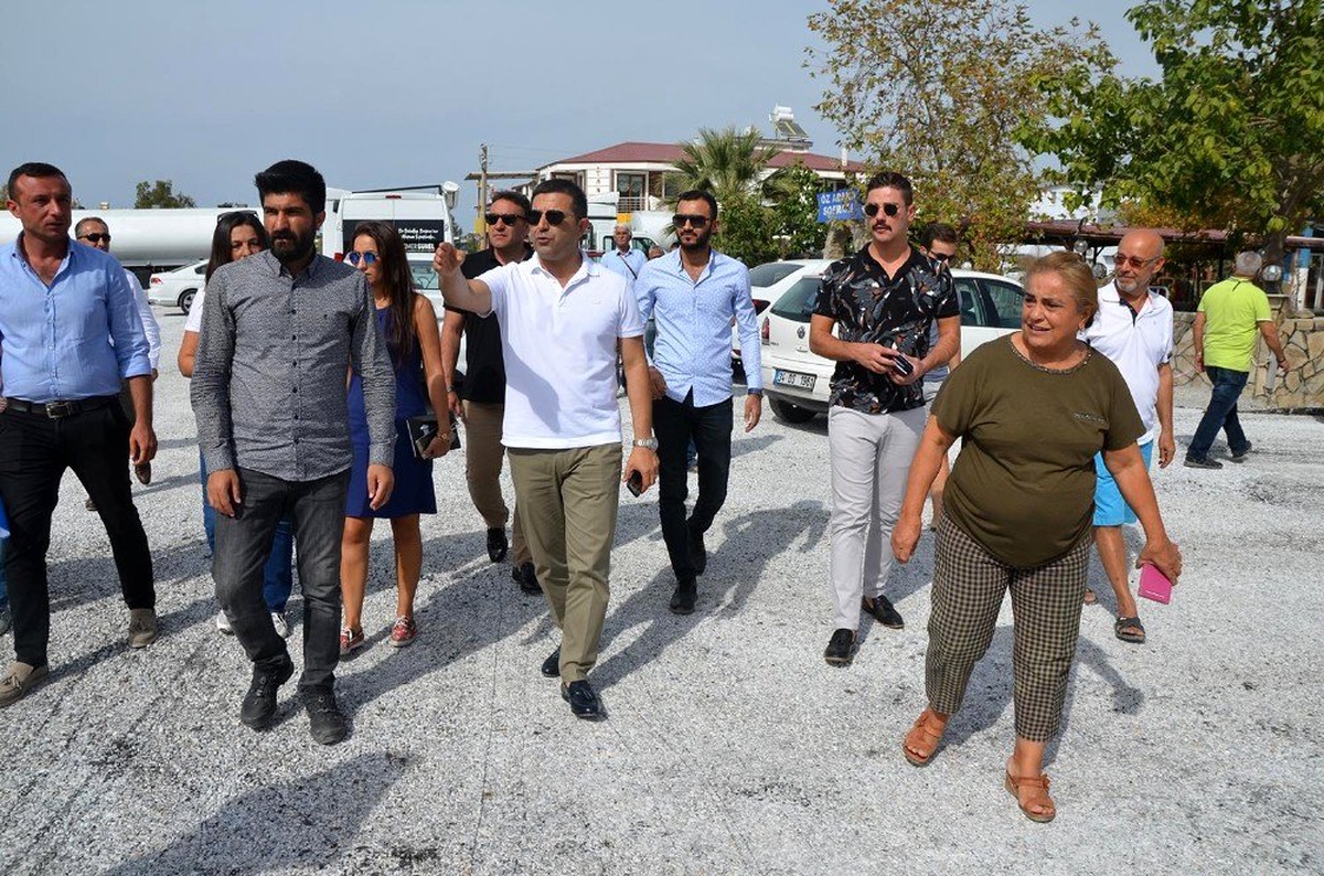 Başkan Günel, mobil ofis ile vatandaşın ayağına gidiyor