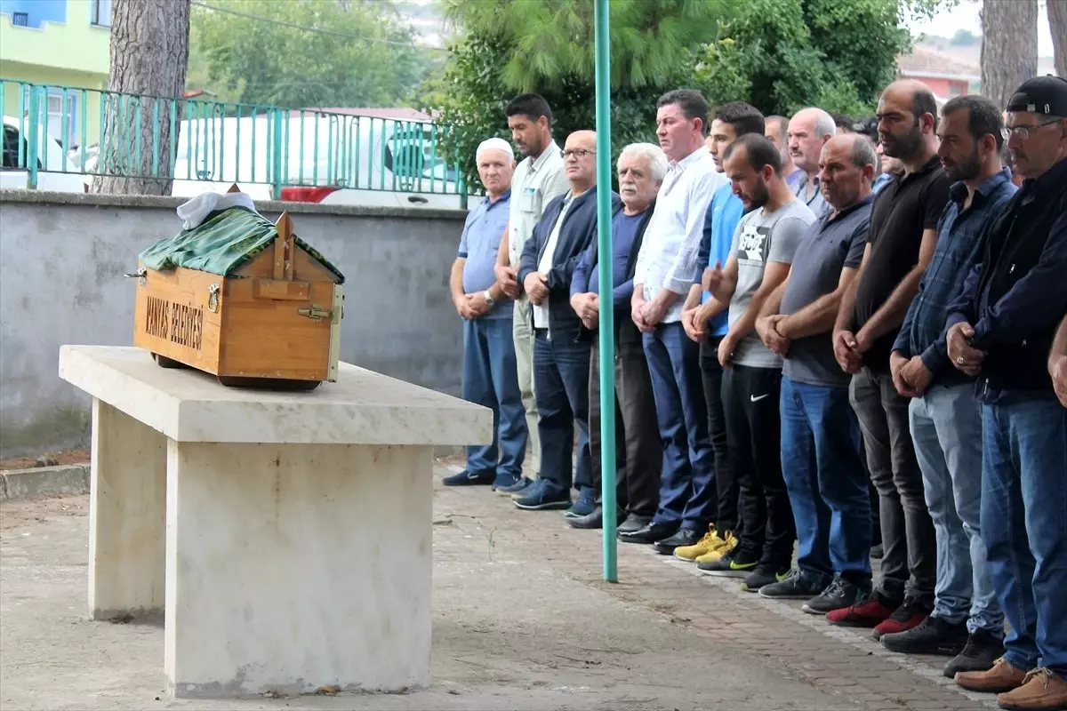 Dere kenarında yaralı bulunan çocuk hayatını kaybetti