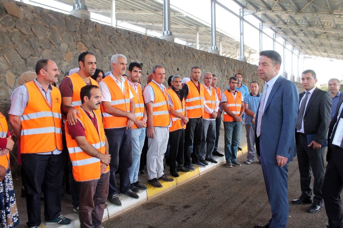 Diyarbakır Büyükşehir Belediyesi\'nden temizlik seferberliği