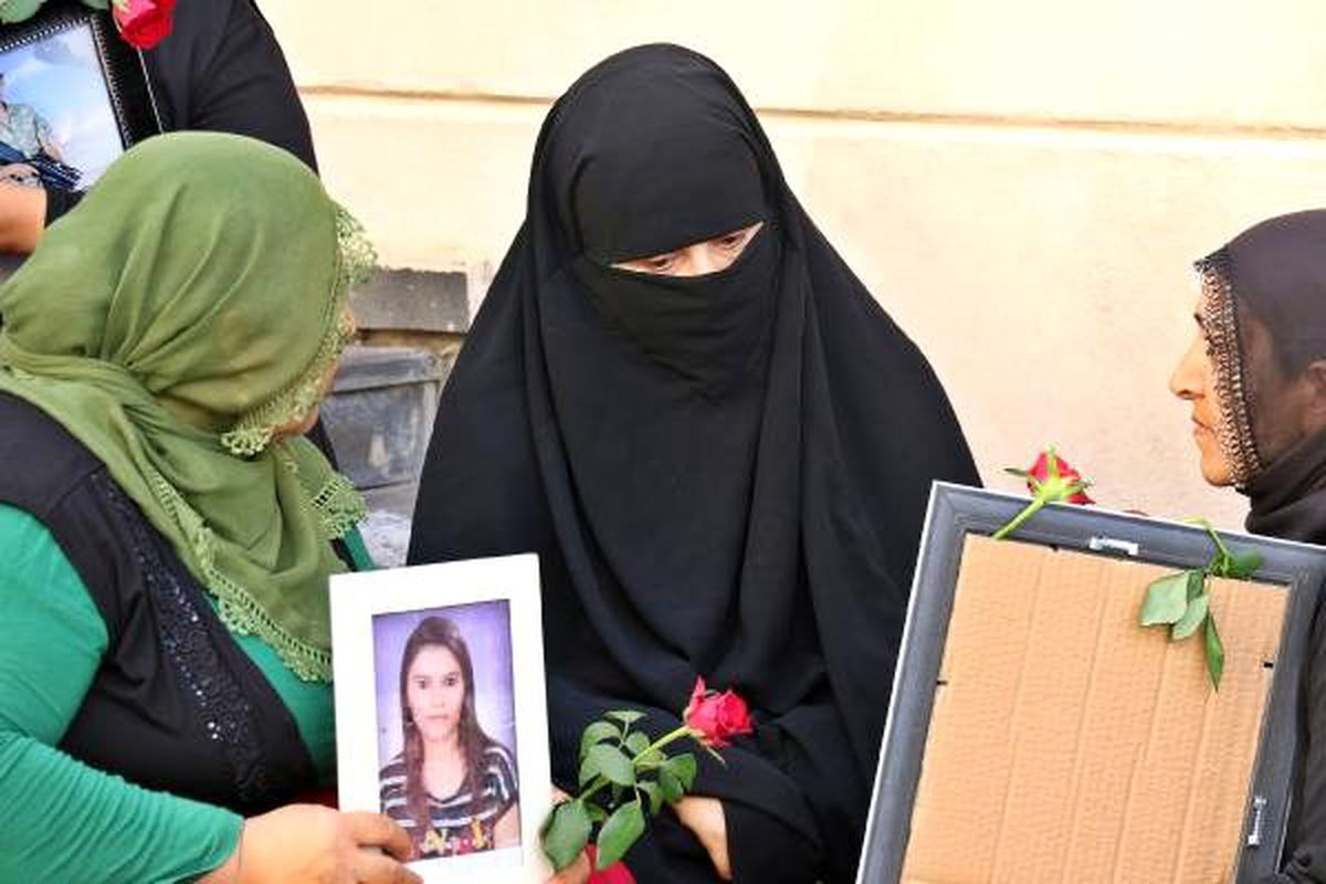 Diyarbakır\'da hdp önündeki eylemde 24\'üncü gün (2)