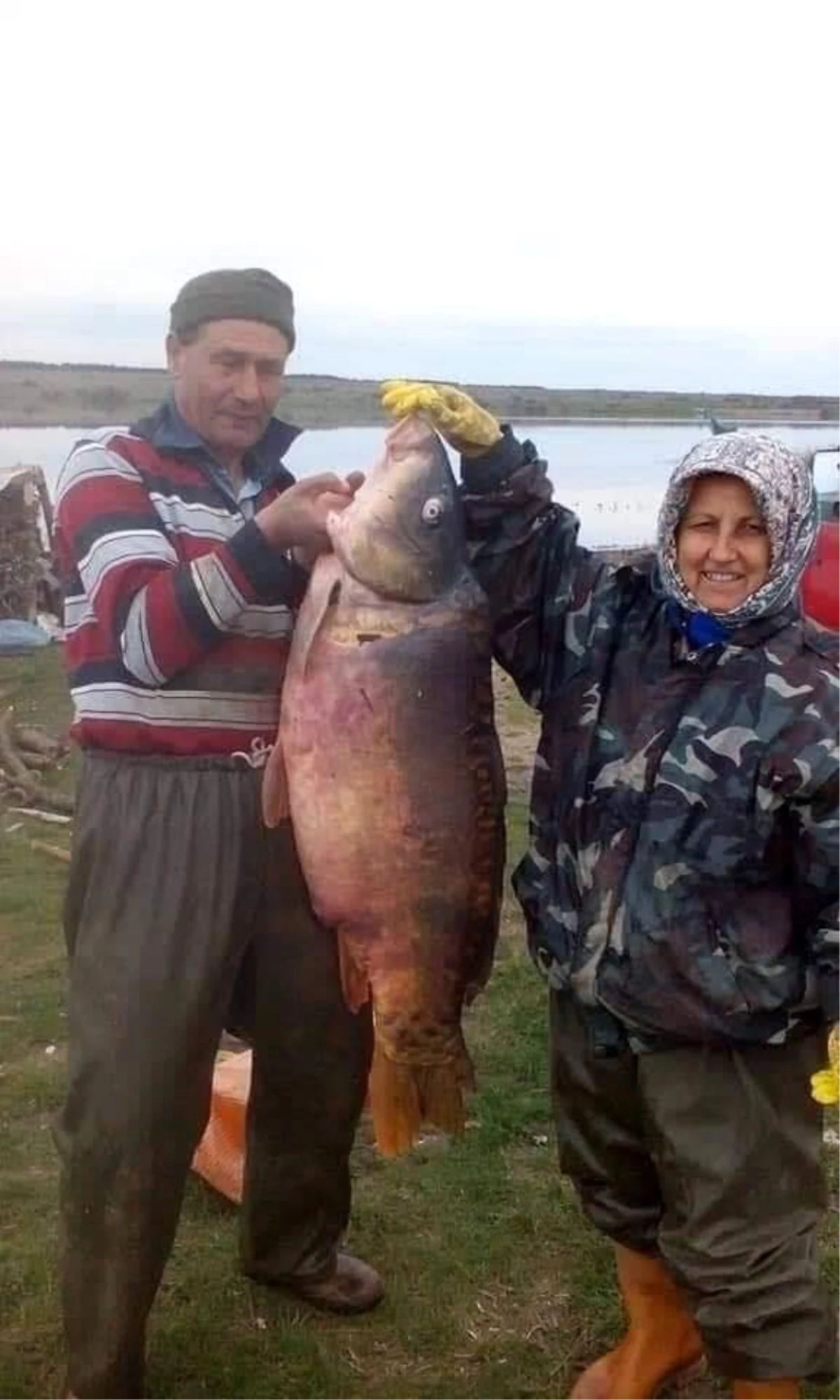 Hobi olarak başladılar, dev balıklar yakalıyorlar