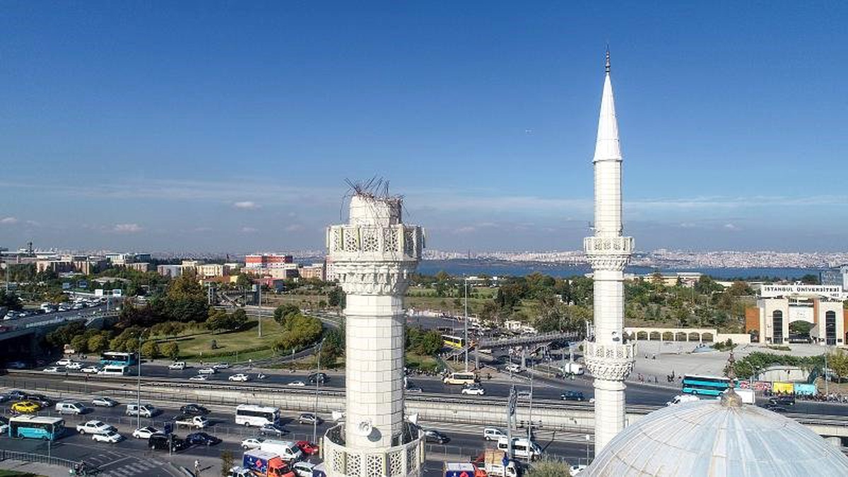 İstanbul\'da kent genelinde hissedilen bir deprem meydana geldi
