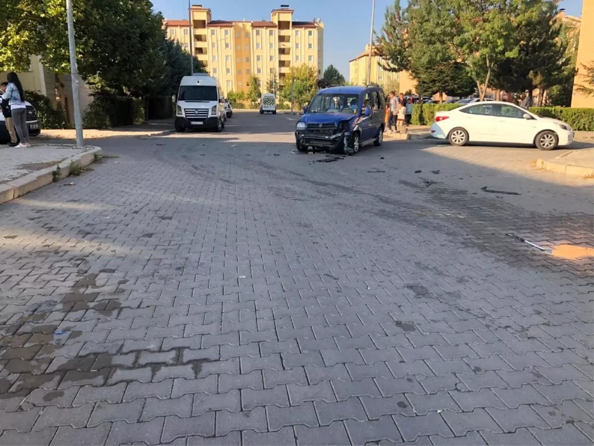 Nevşehir\'de trafik kazası: 2 yaralı