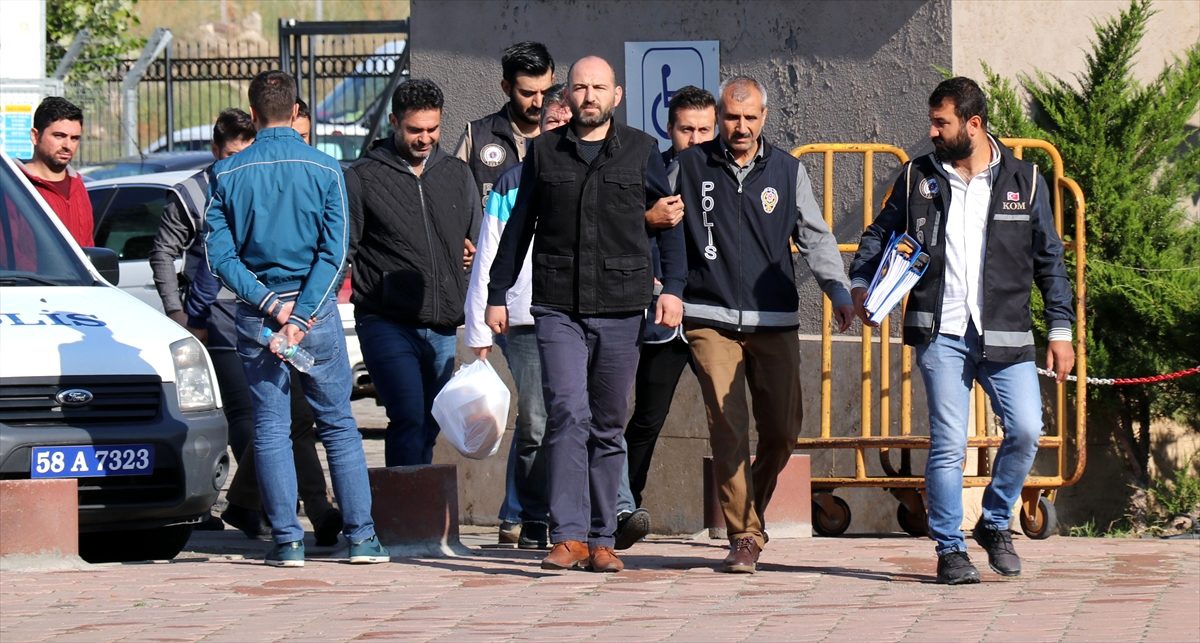 Sivas\'taki FETÖ/PDY operasyonu