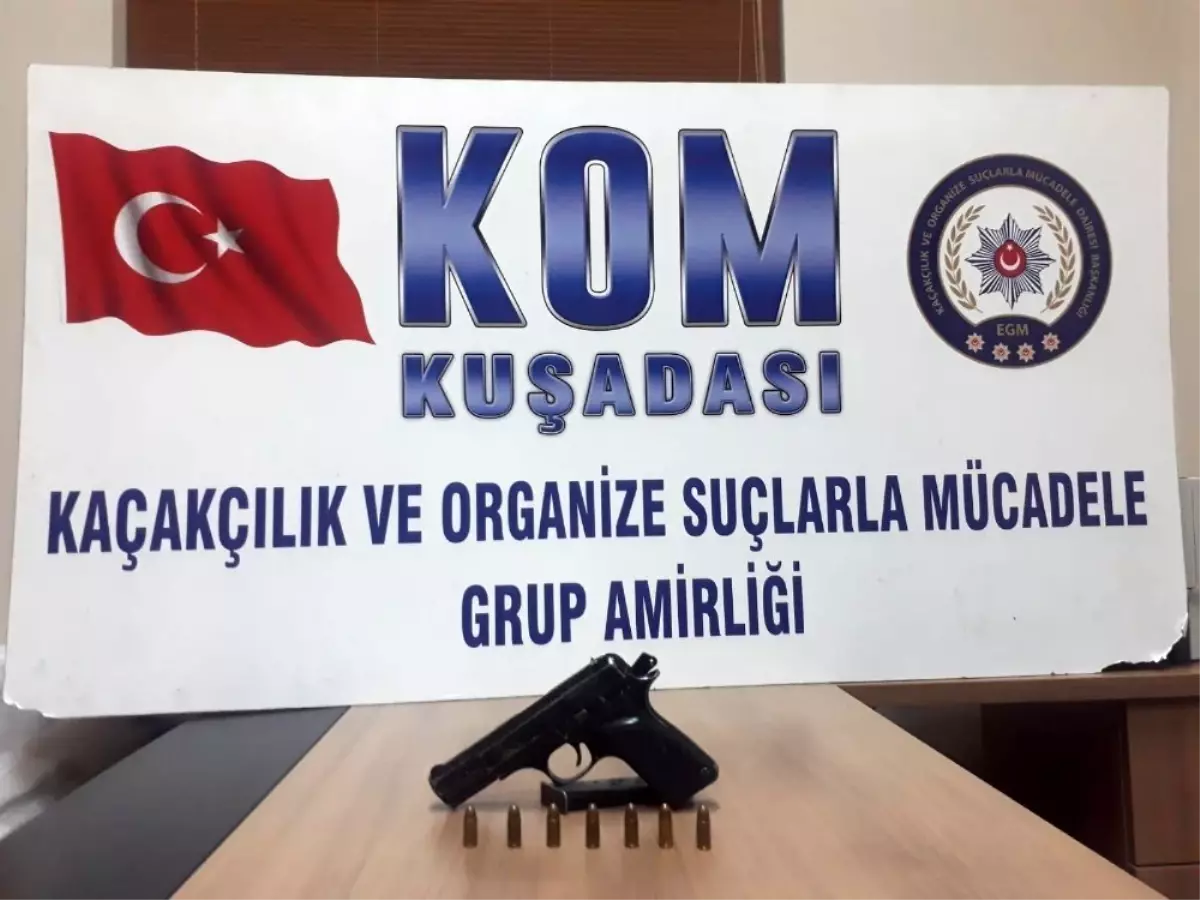 Şüpheli şahsın üzerinden tabanca çıktı