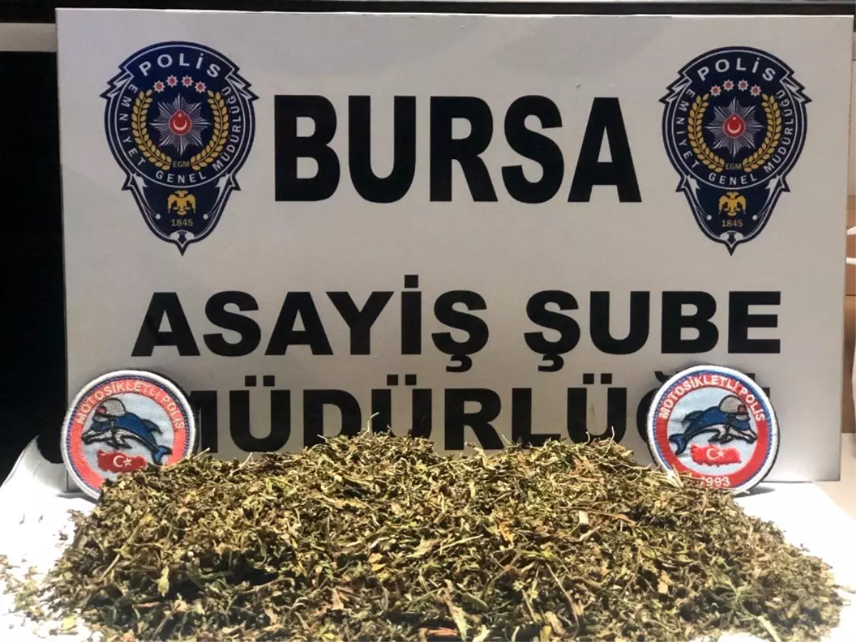 Turşu bidonuyla uyuşturucu servisi