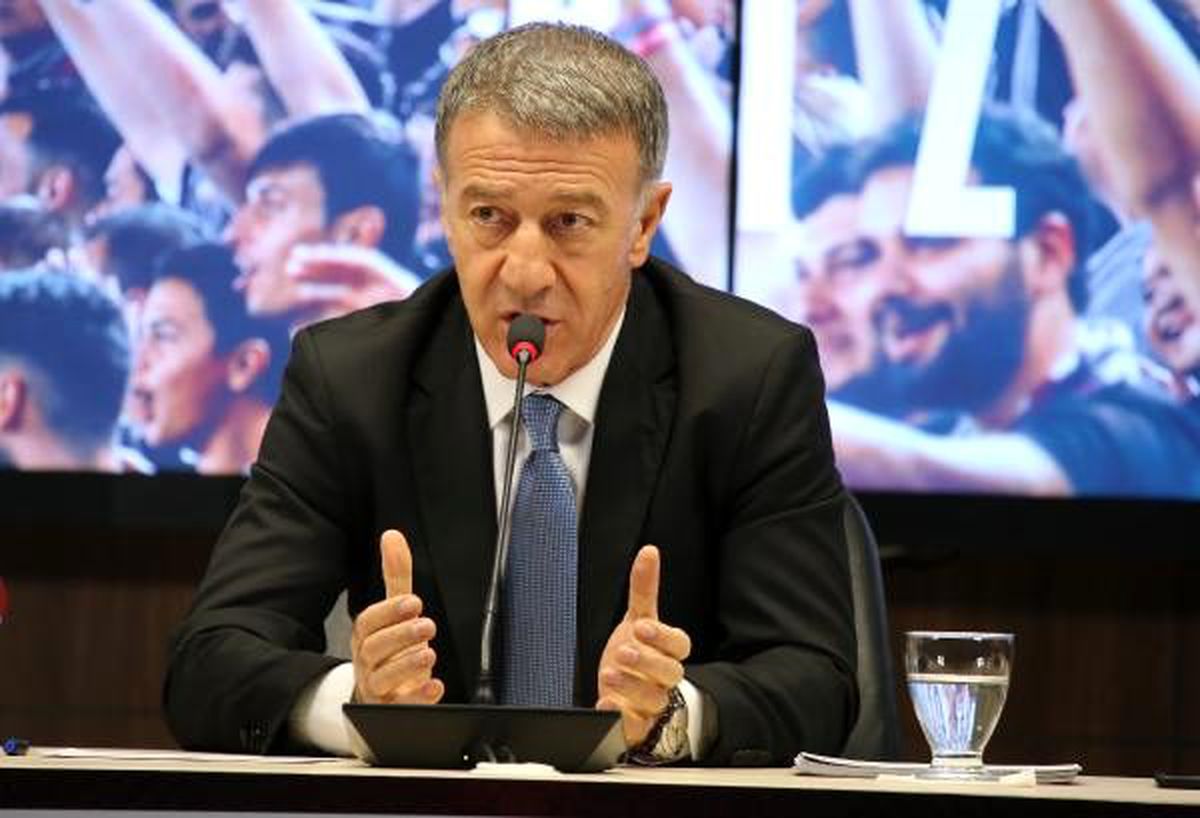 Ahmet ağaoğlu: trabzonspor\'da elden para alma devri bitti (geniş haber)