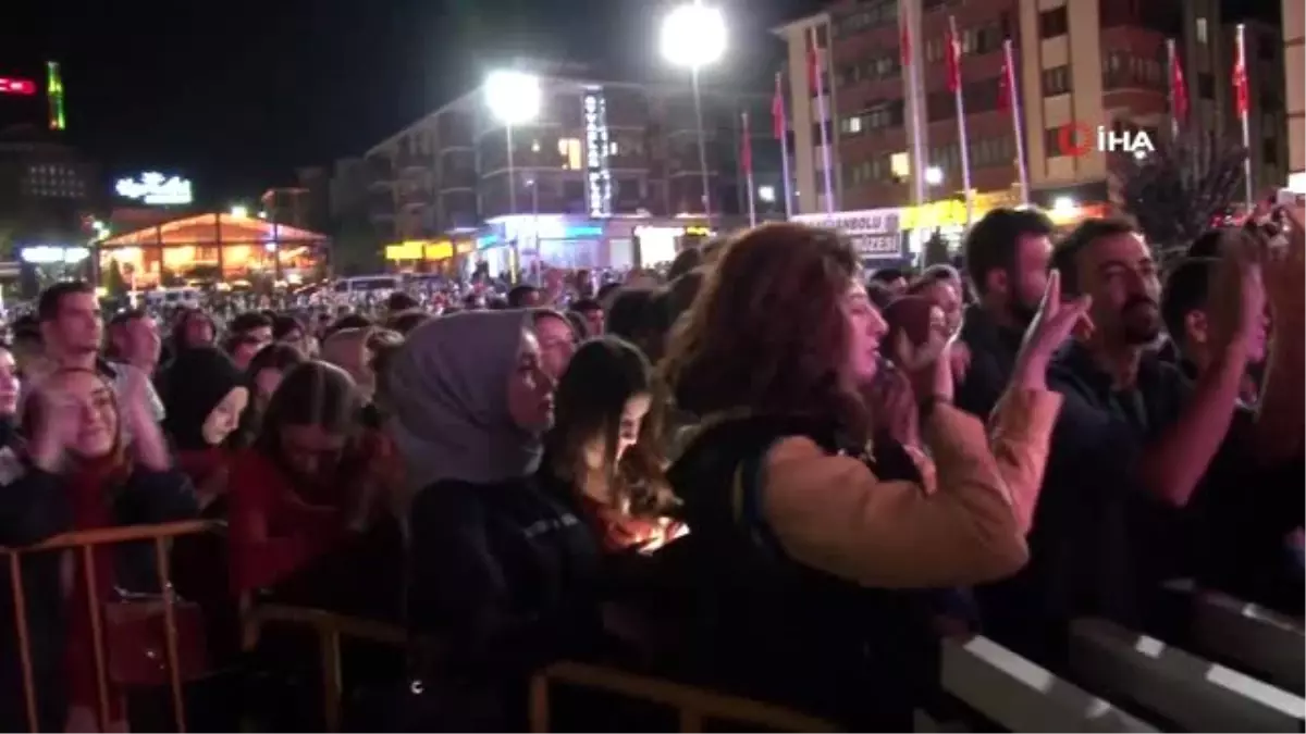 Altın Safran Belgesel Film Festivali konserlerle devam etti